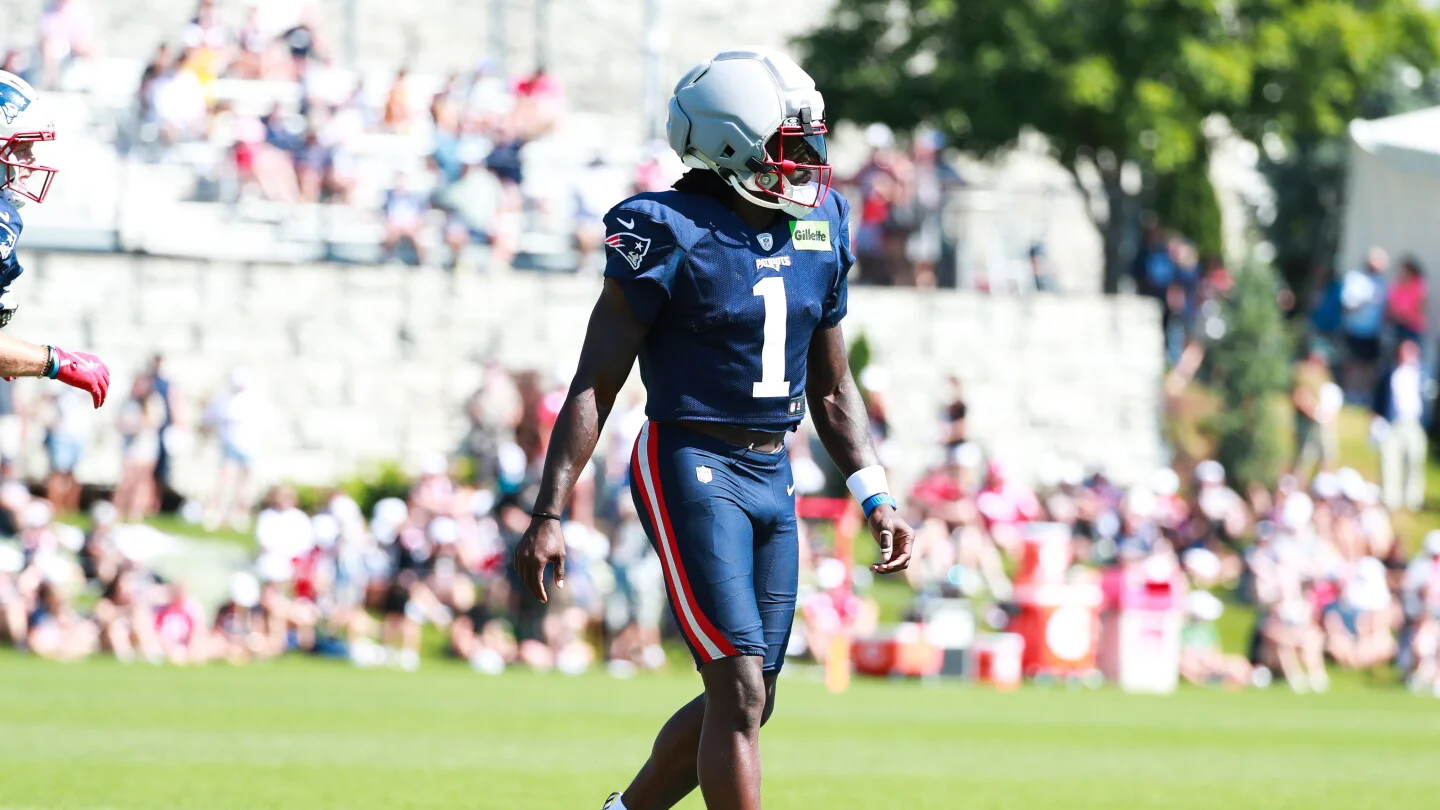 A.J. Brown: Respect fuels Patriots camp as Gonzalez battle continues
