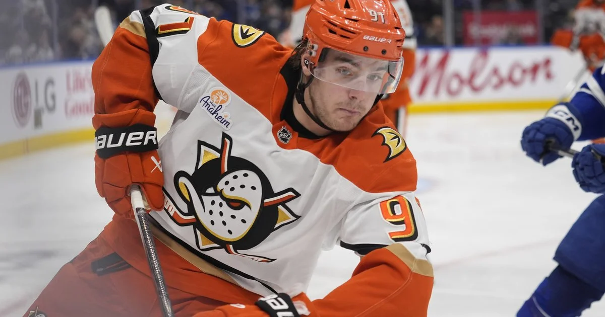 Flyers Make a Bold $90M Play for Leo Carlsson