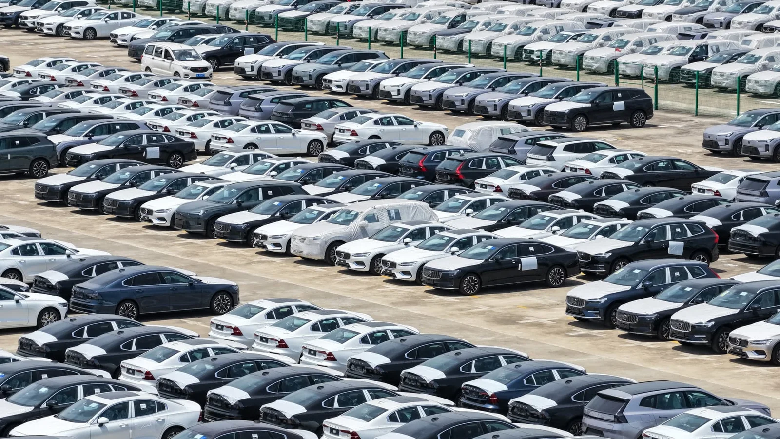 Volvo Wins U.S. Clearance to Import Cars With Chinese Connected Tech