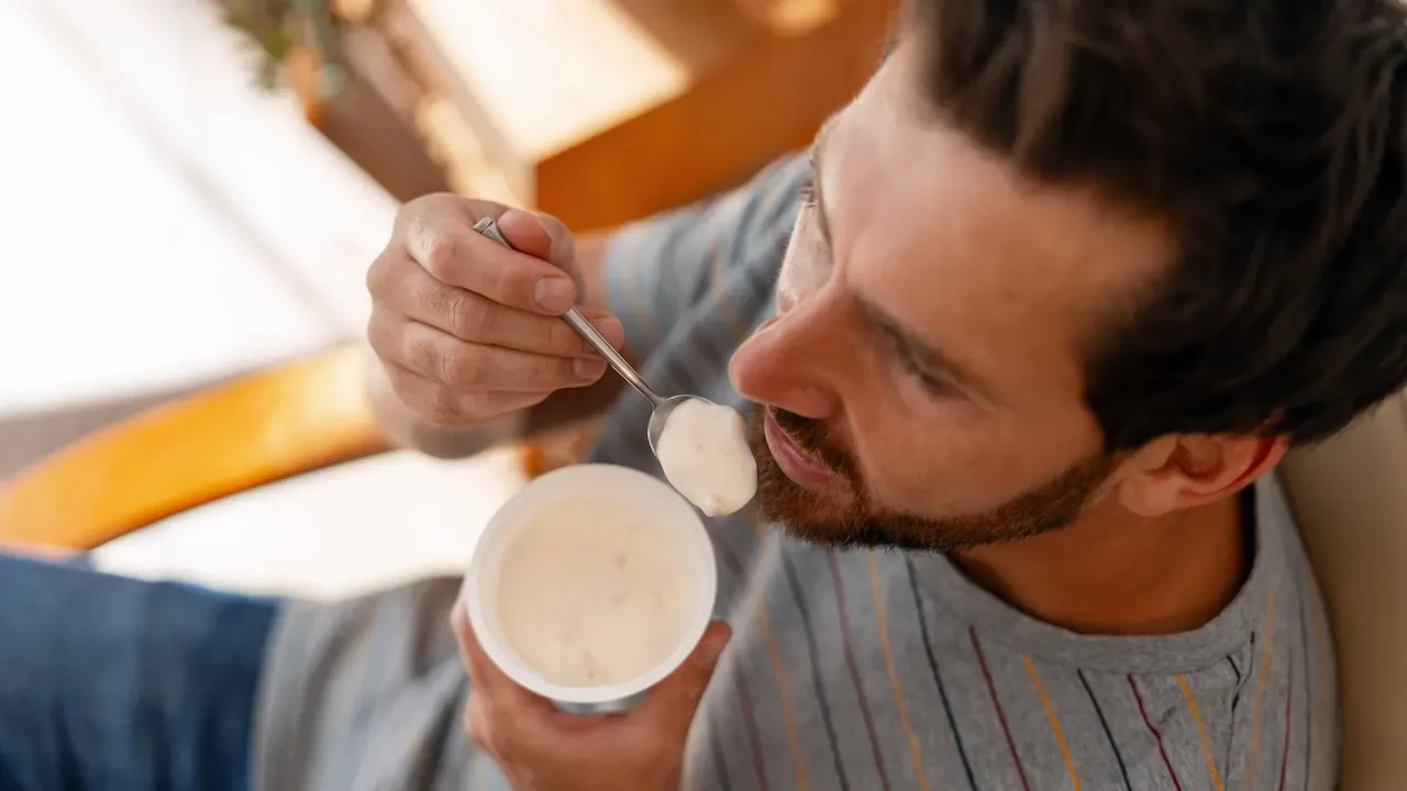 Yogurt, diet tweaks and walking may slow aging pace in small study