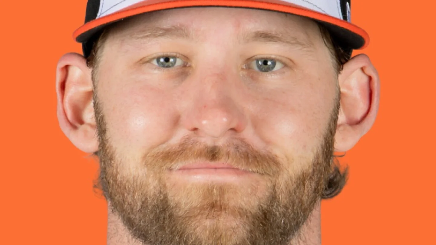 Mariners Swing for Ward, Sending Three Prospects to Orioles
