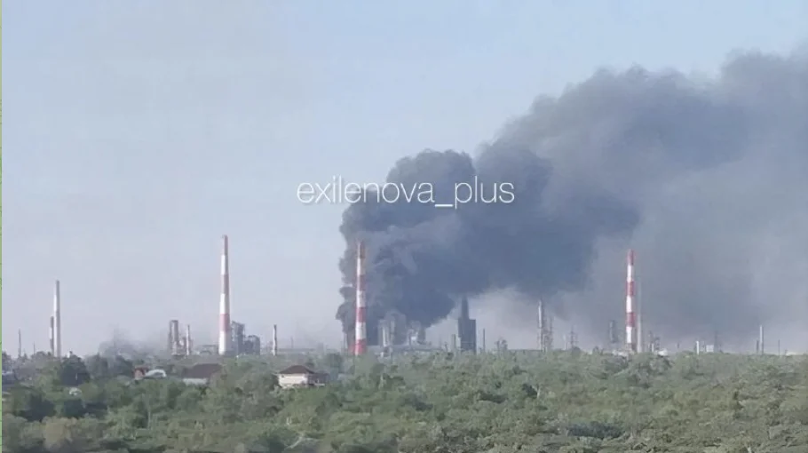 Ukraine Drones Hit Rosneft’s Syzran Refinery, Igniting Major Fire in Samara
