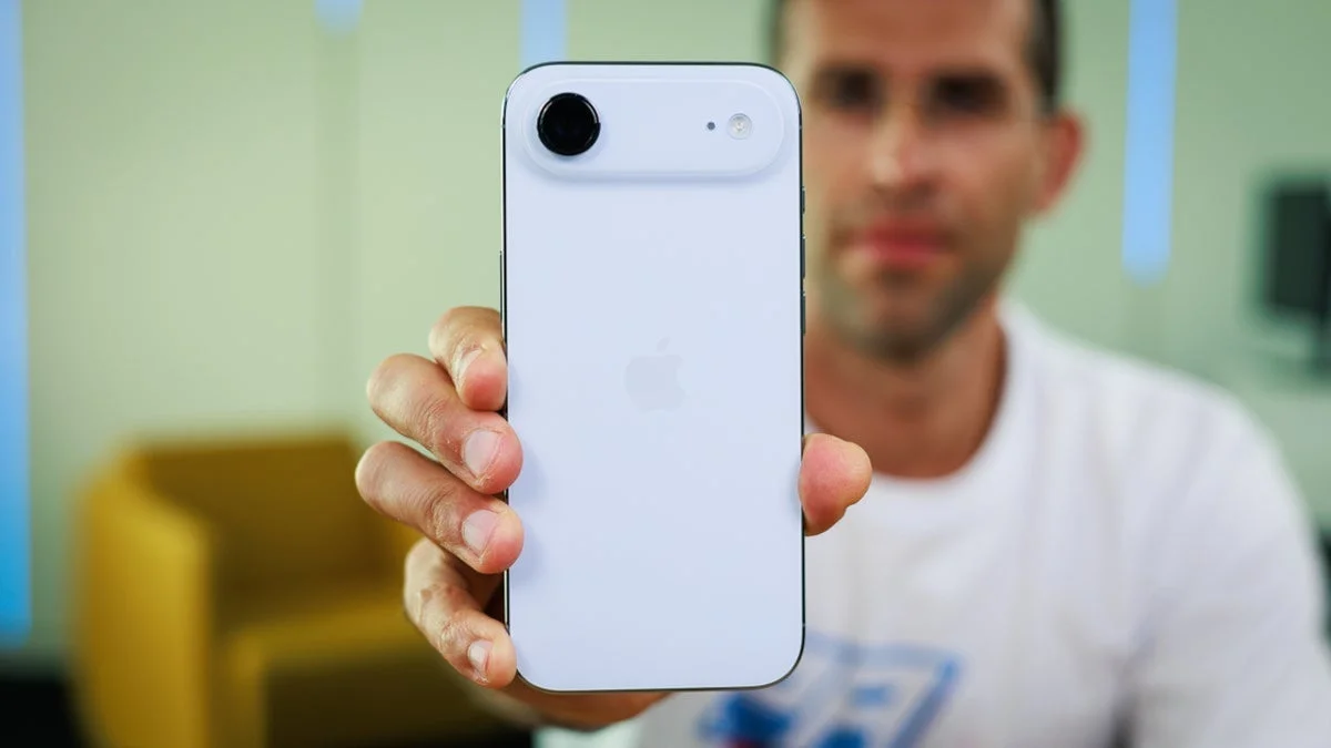 Leak Teases iPhone Air 2: Dual 48MP Cameras, 2nm Chip