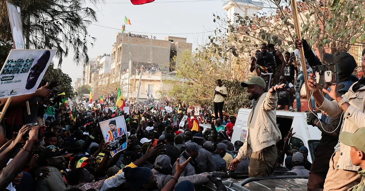 Senegal opposition protest draws thousands over three days.
