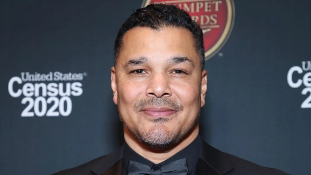 Geno Segers Apologizes for Transgender Comments as Hadestown Recasts