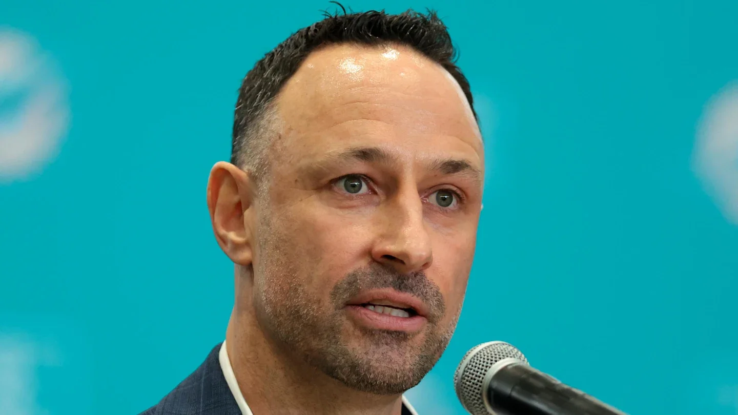Dolphins Signal Draft-Down Strategy to Build Depth in 2026