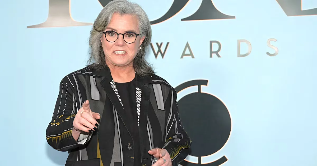 Rosie O’Donnell Roasts Trump on Red Carpet in Rare Public Outburst