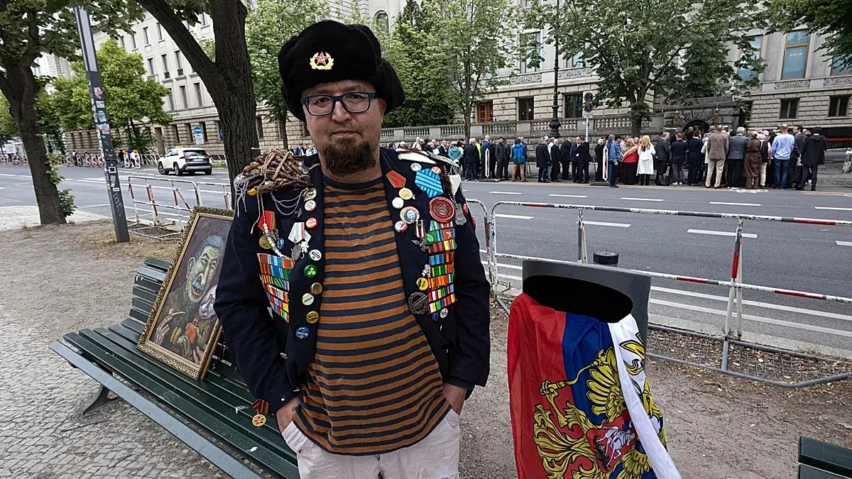Putin critic Skrepetsky shot dead in Poland as Belarusian suspects detained