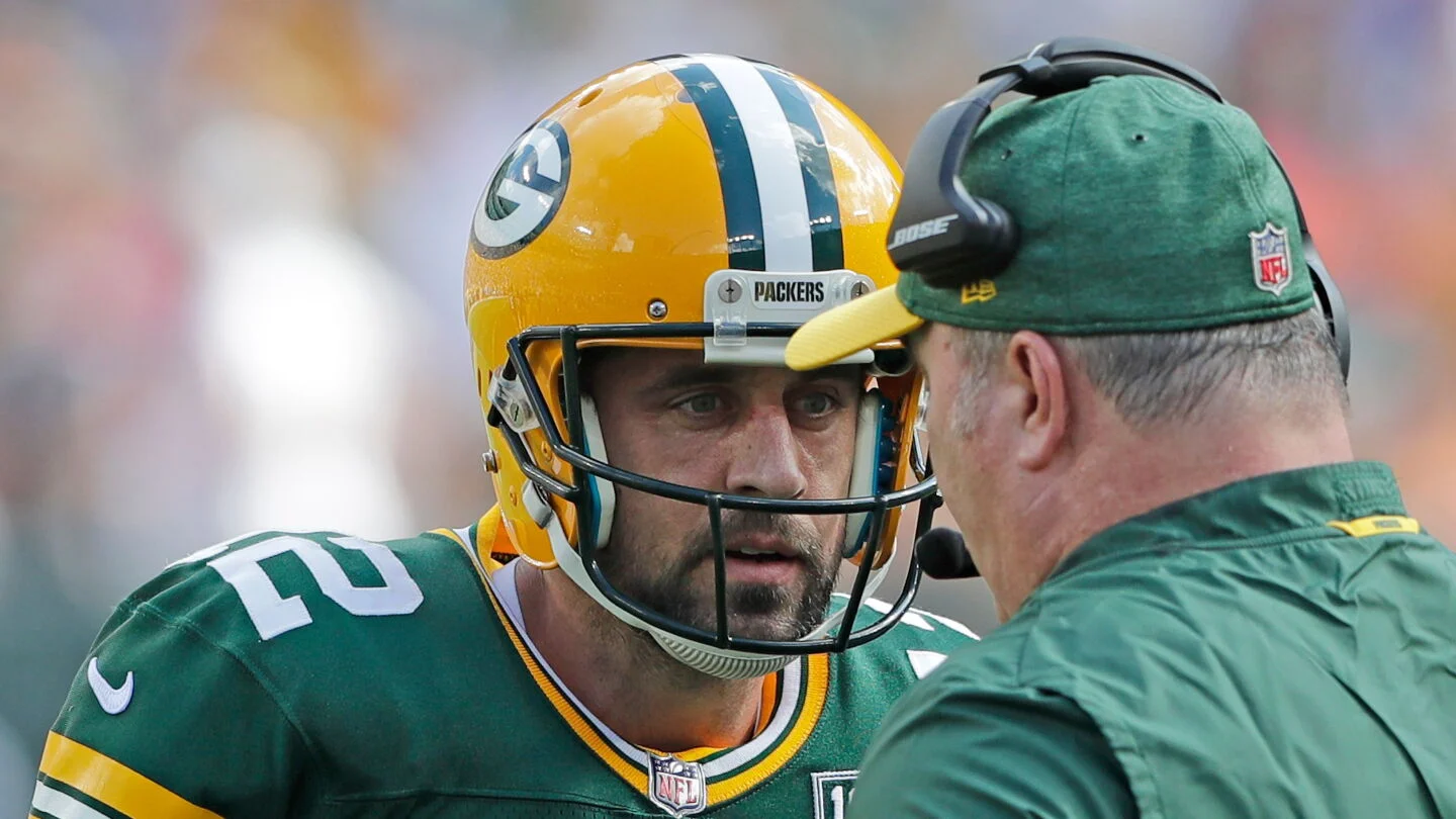 Rodgers reunites with McCarthy in Pittsburgh for a final NFL run