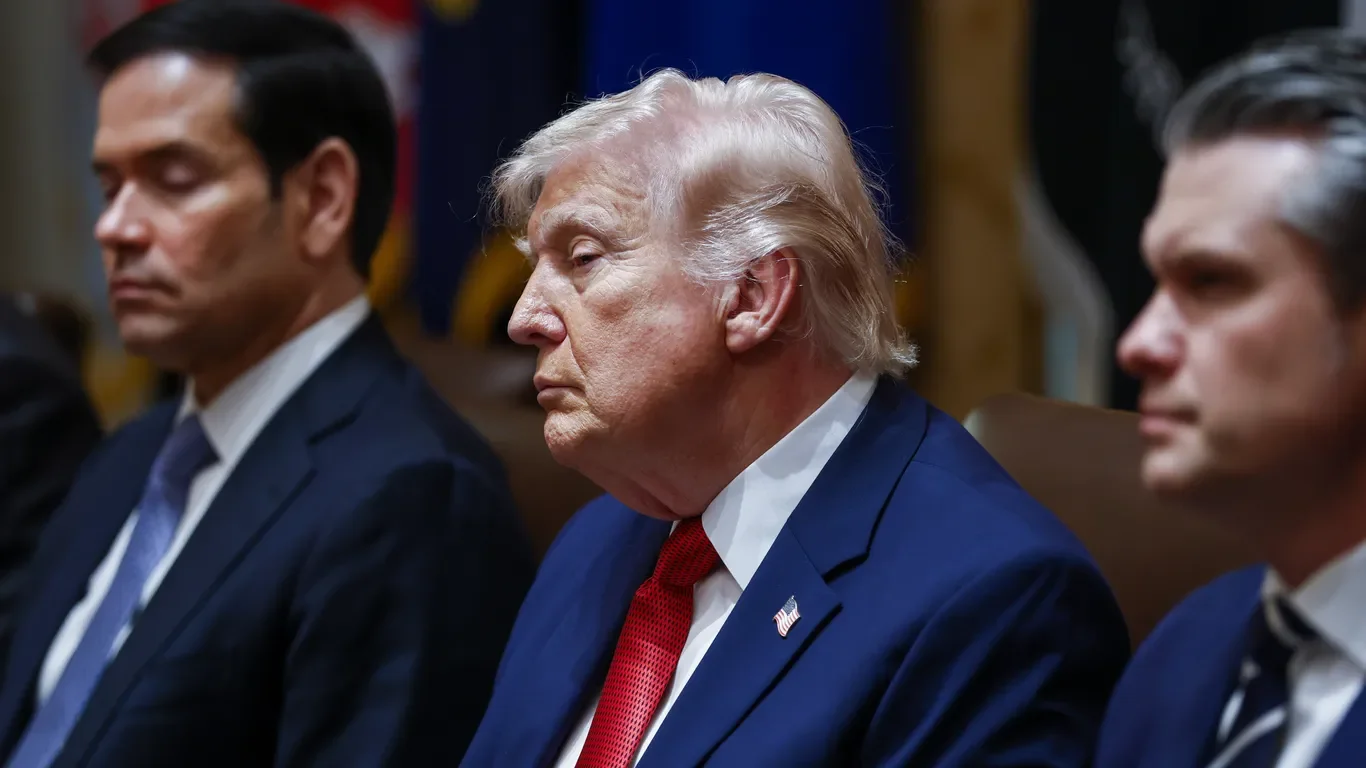 Trump weighs resuming Iran strikes after pause, consultations continue