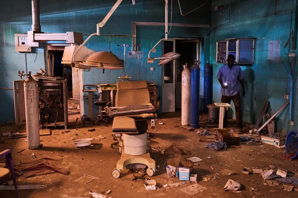 Front-Line Doctor Keeps Sudan's Hospital Running Amid War