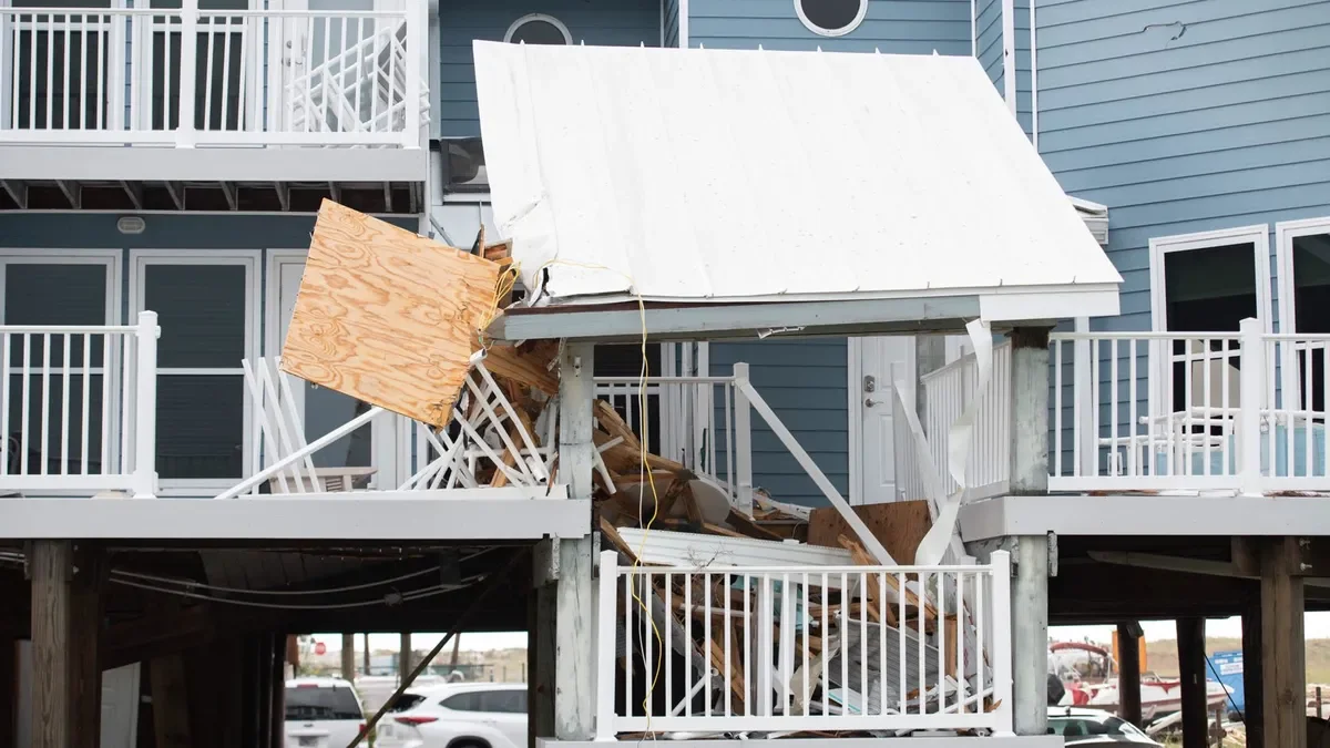 Deadly Tornadoes Strike NWFL, Resulting in 1 Fatality