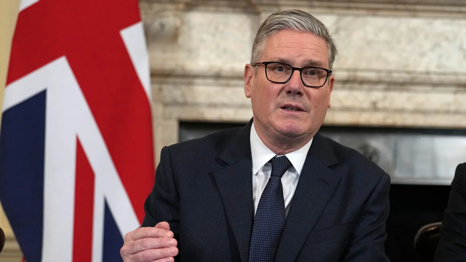 Starmer decries UK energy-bill volatility linked to Trump and Putin