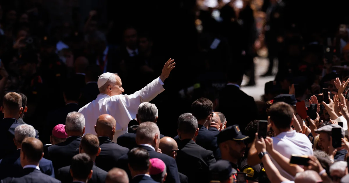 Pope Francis signals hard-line stance as SSPX consecrations risk schism