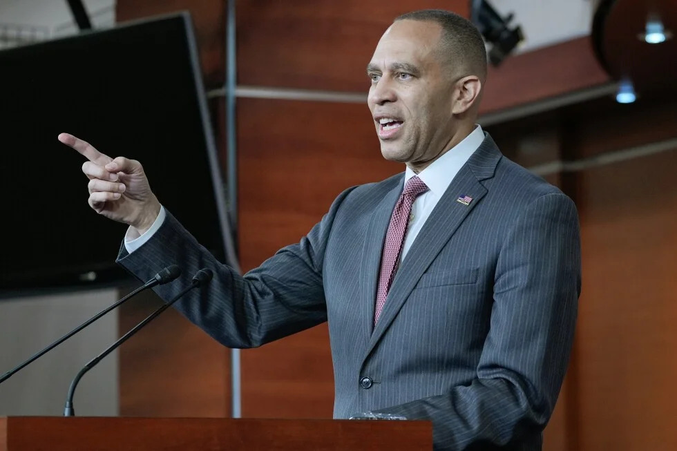 Democrats chase breakthrough in fresh House Iran vote