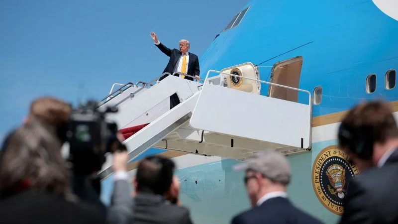 Trump arrives in Beijing for high-stakes talks as Iran war looms
