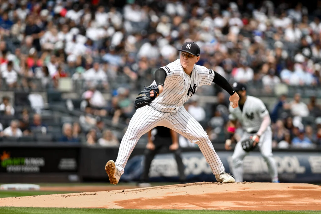 Yankees Lefty Weathers Exits With Forearm Discomfort, MRI Planned