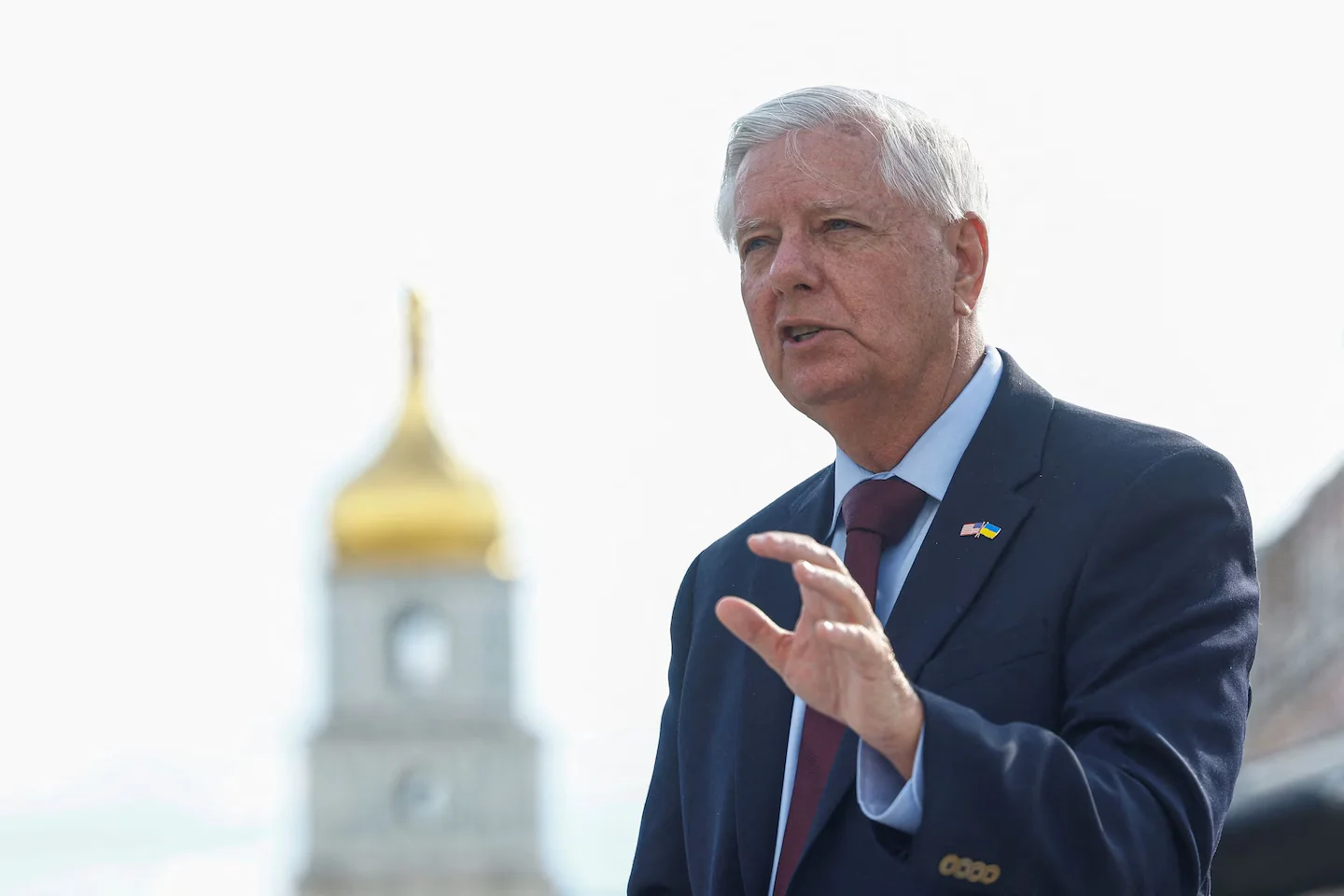 Graham’s Death Triggers Online Conspiracy Frenzy Despite Official Findings