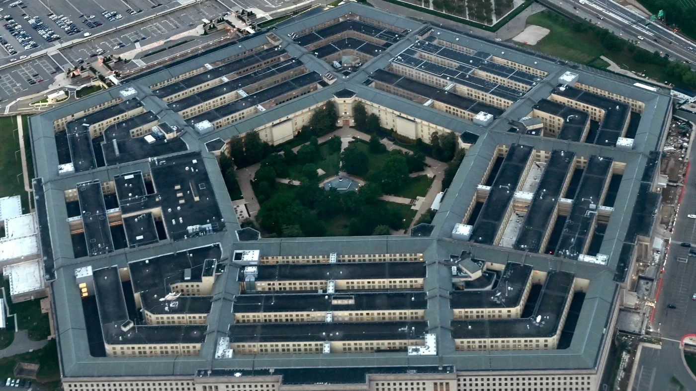 AI-generated fake Pentagon explosion causes confusion and market dip