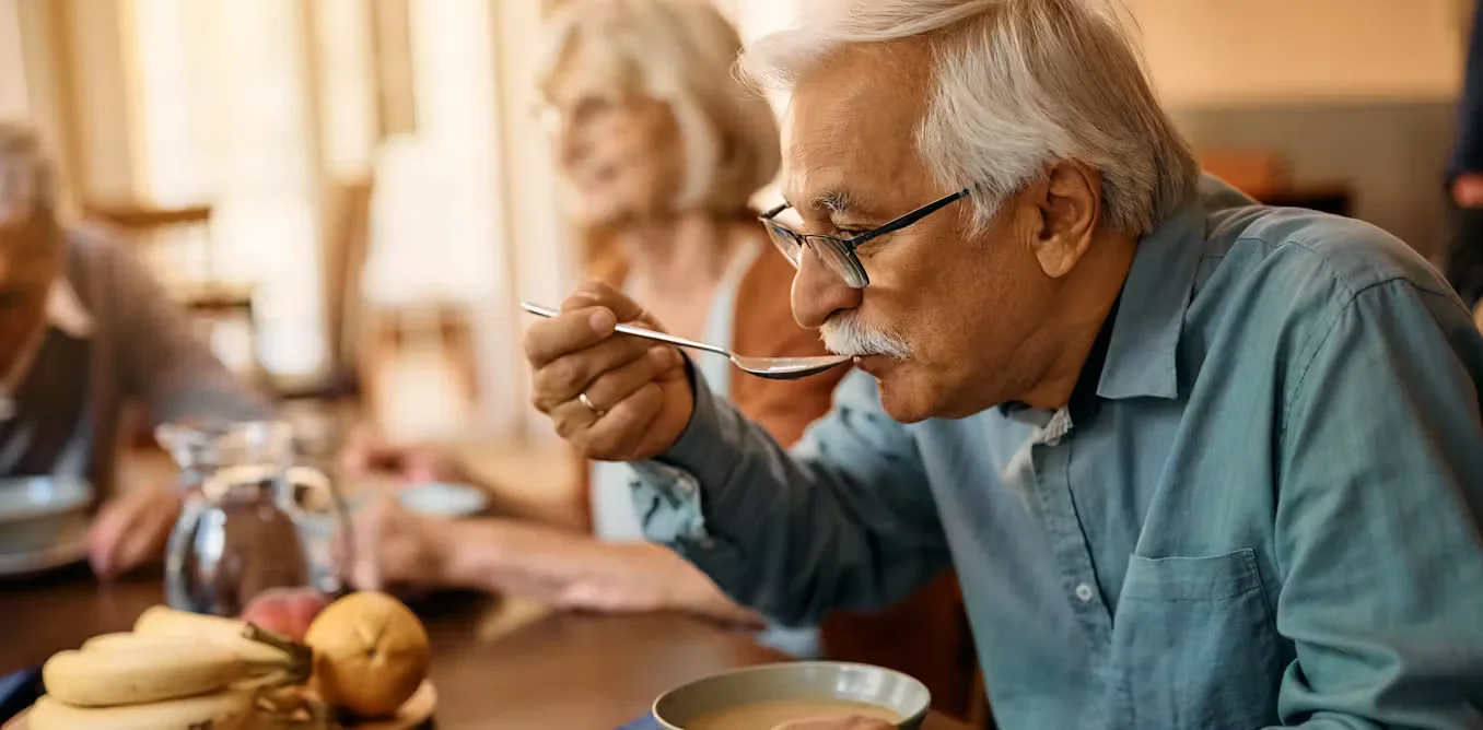 Long gaps between meals linked to faster aging-related diseases in older adults, Swedish study finds