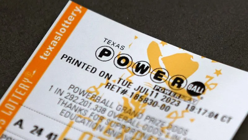 "Record-breaking $900 million Powerball jackpot sparks nationwide frenzy"