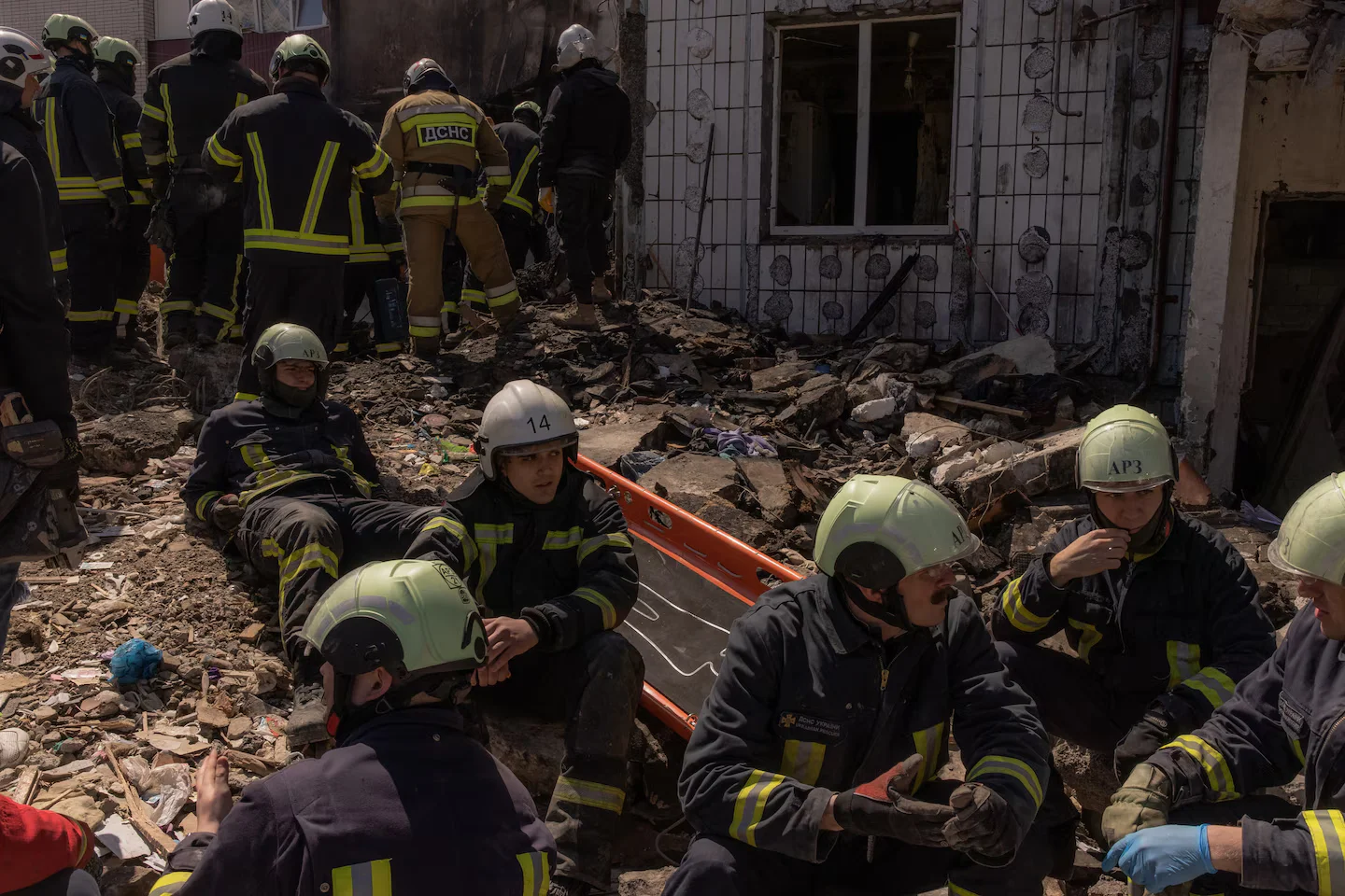 Deadly Russian Strikes on Ukraine Continue.