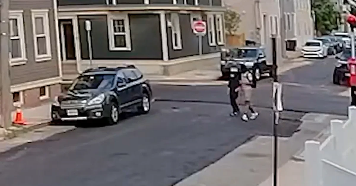 Armed robbers strike Boston lemonade stand; suspects on the run