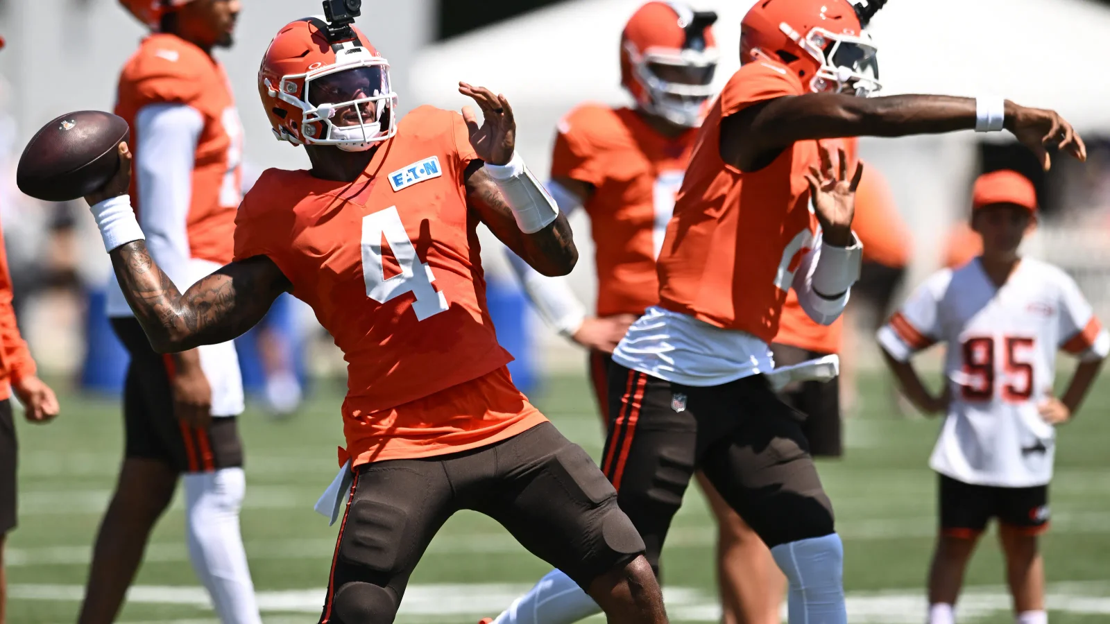 Browns' QB plan backfires: Watson shouldn't lead the competition