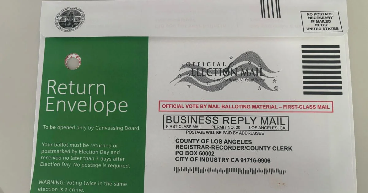 Ballot envelope holes explained: accessibility and counting checks
