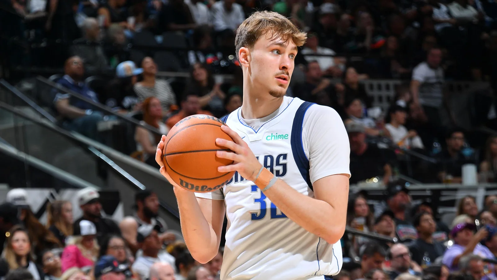 Flagg and Roberson Go Public: Mavericks Rookie and Duke Star Confirm Relationship on TikTok