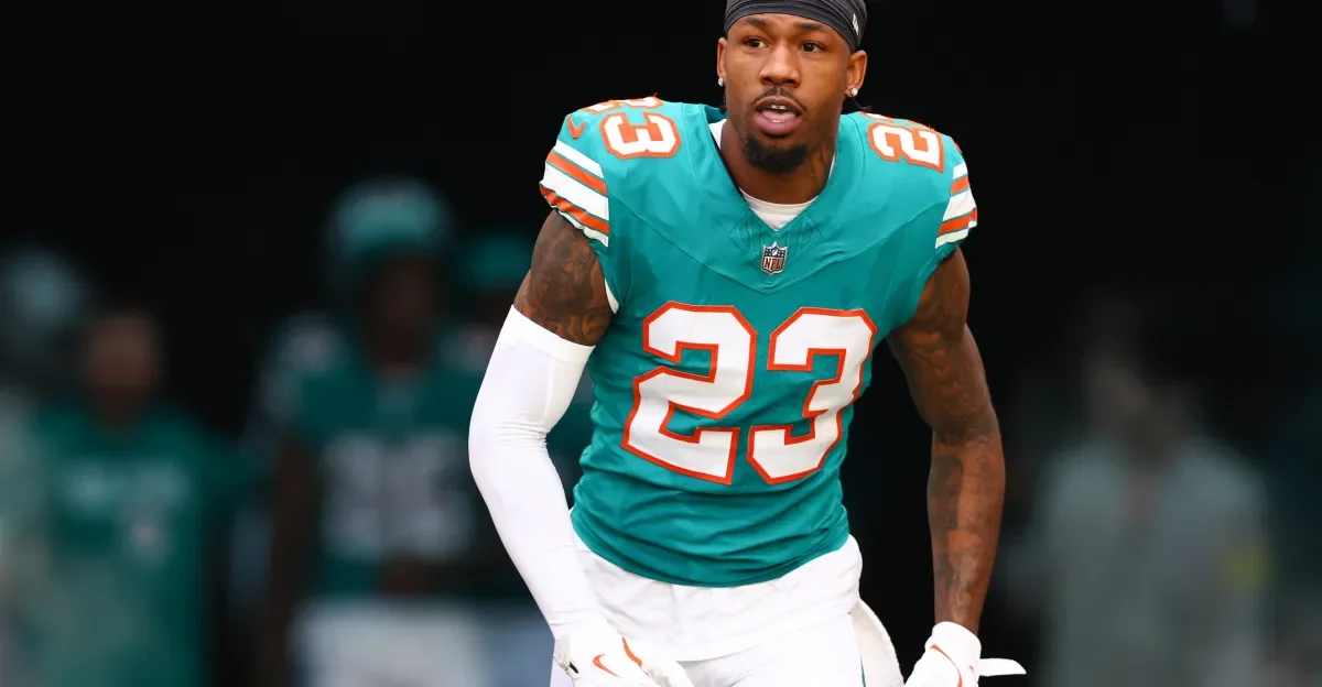 49ers add starting-caliber cornerback Jack Jones on a one-year pact