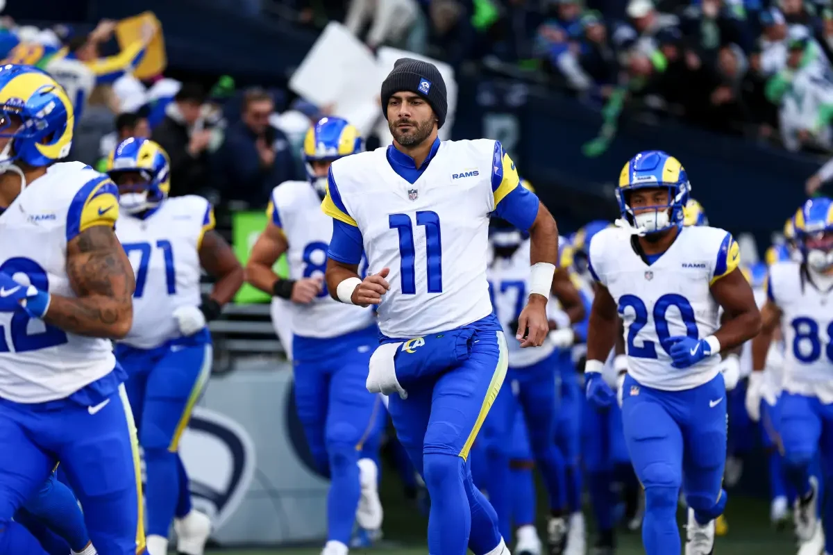 Garoppolo Weighs Retirement as Free-Agent Spotlight Grows