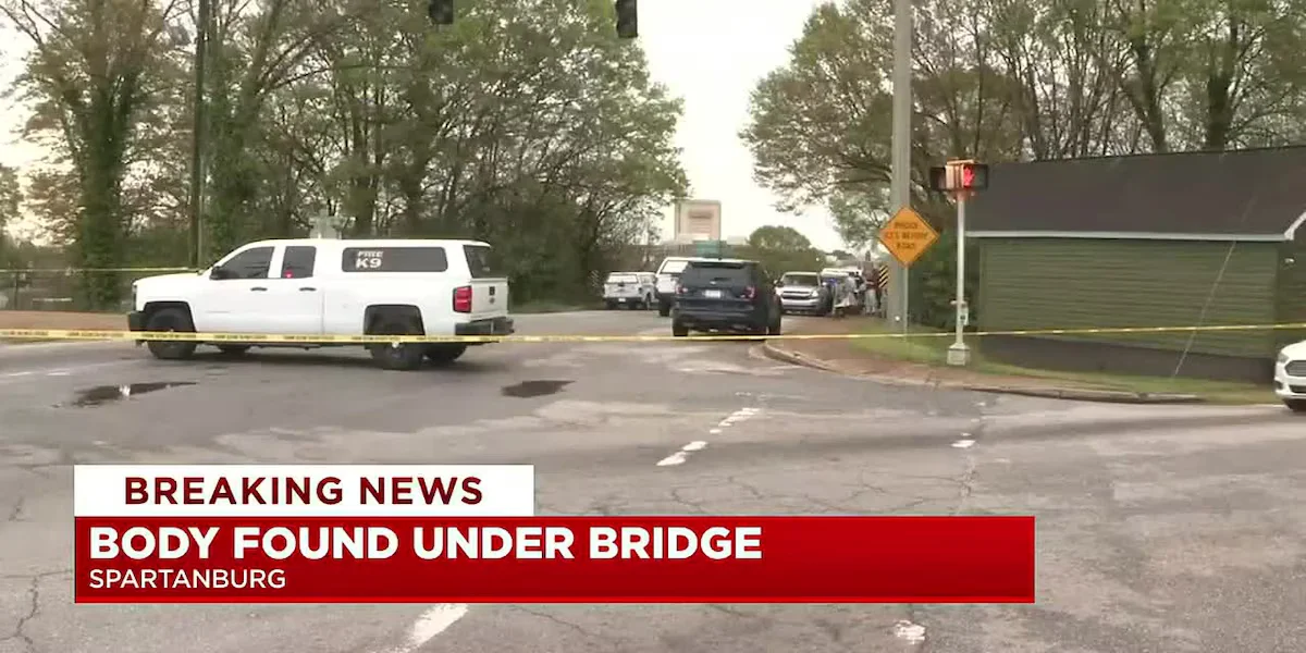 Police investigate homicide after body found under Spartanburg bridge.