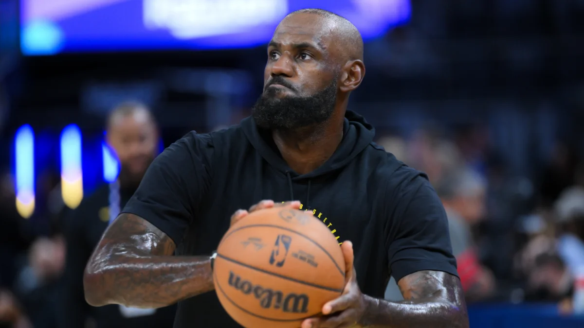 Cavaliers surge as front-runner in LeBron James’ still-undefined free agency