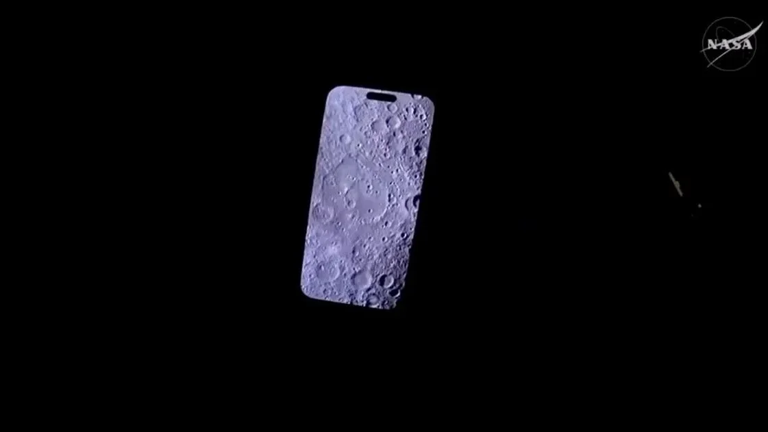 Artemis 2 goes smartphone: astronauts snap history with iPhone 17s