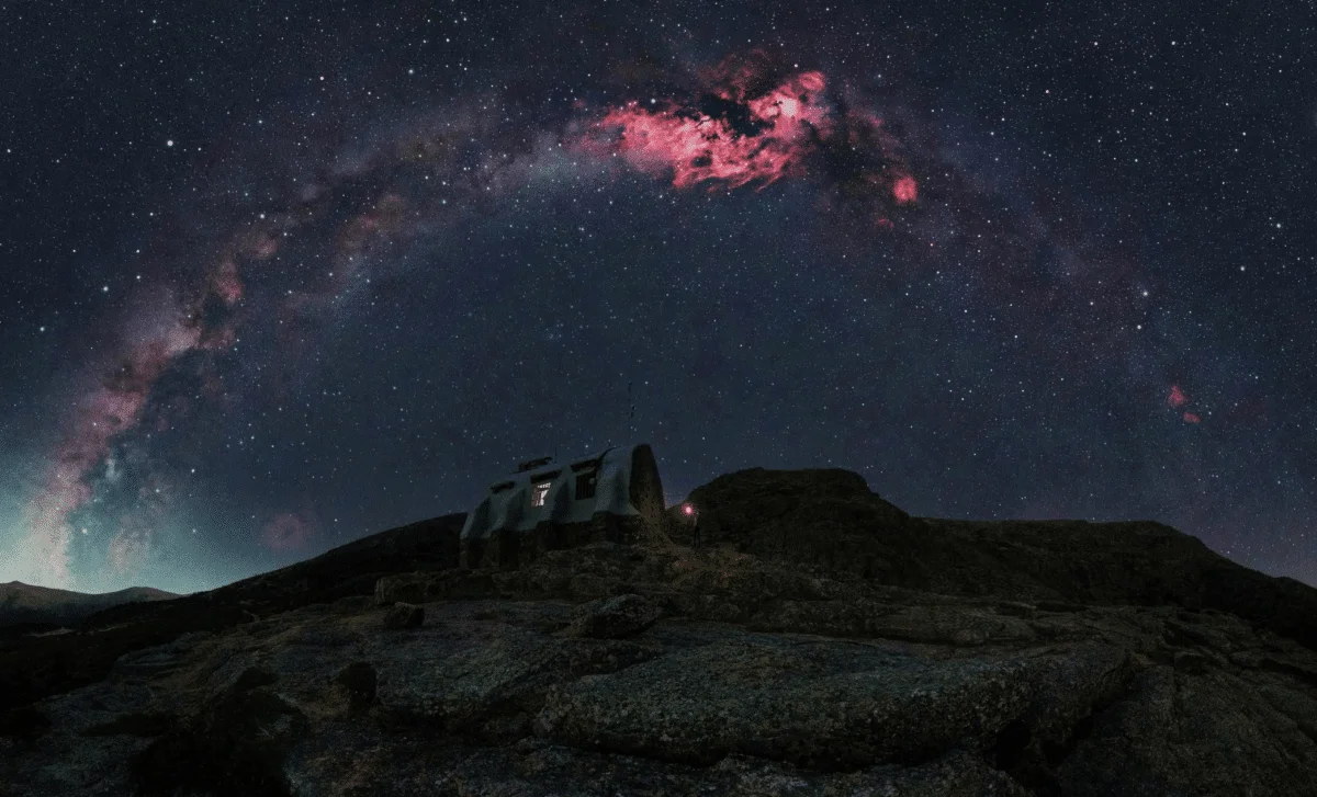 May Moonless Nights Spotlight the Milky Way's Core
