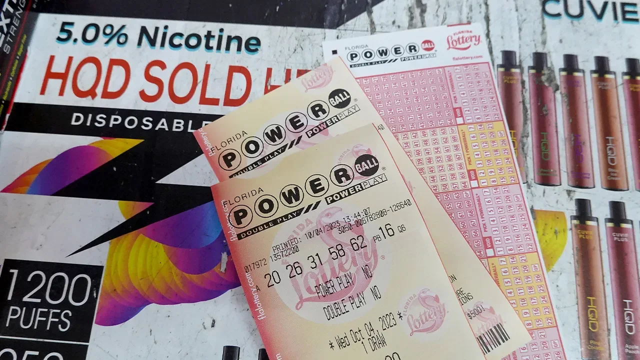 Record-breaking Powerball jackpot reaches $1.55 billion