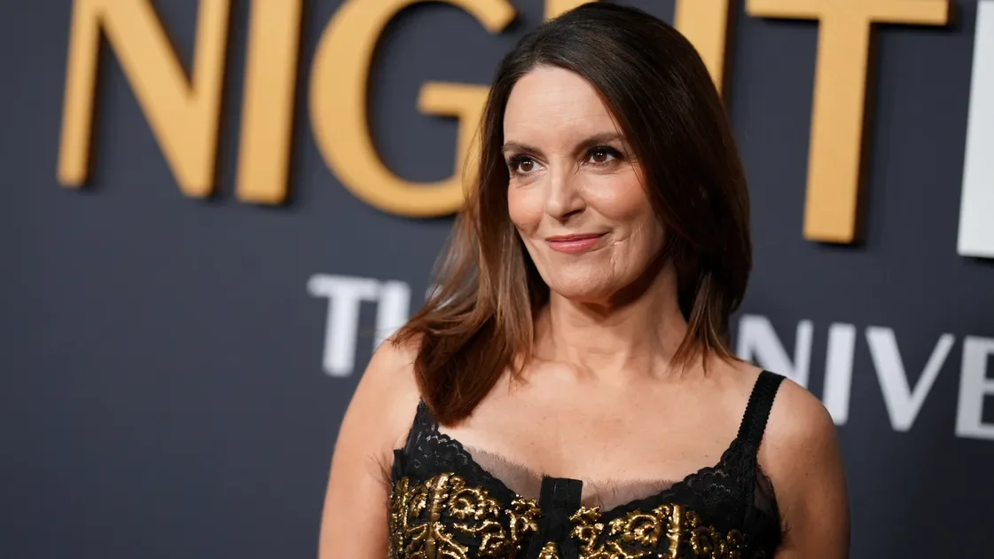 Tina Fey defends Palin impersonation as a fair hit in SNL’s political era