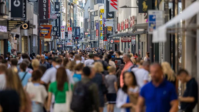 G7 debt costs rise as bond yields surge amid geopolitics and energy concerns