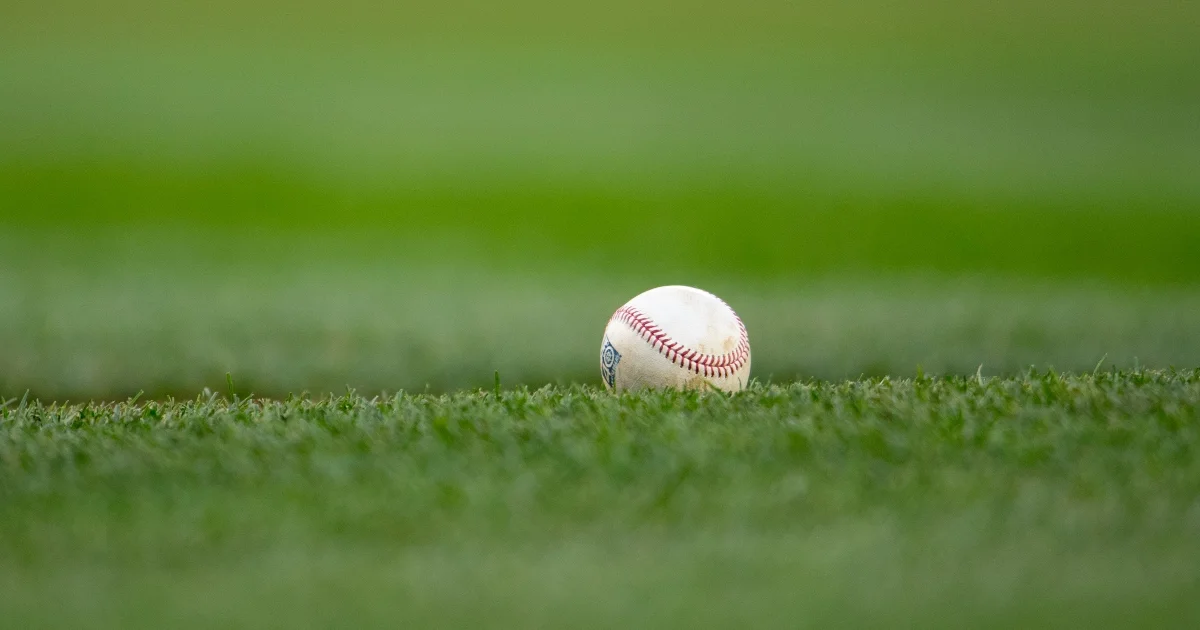 Week 11 Top 25: UCLA Stays No. 1 as Upsets Reshape College Baseball