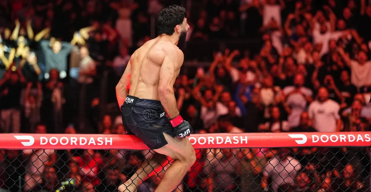 Tsarukyan closes UFC 331 with brutal first-round KO of Ruffy