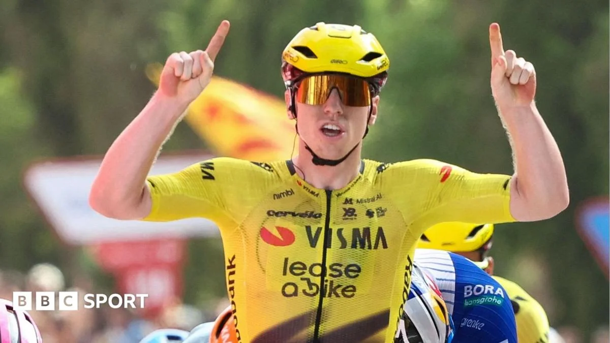 Brennan bags second Vuelta stage win in Roquetes sprint