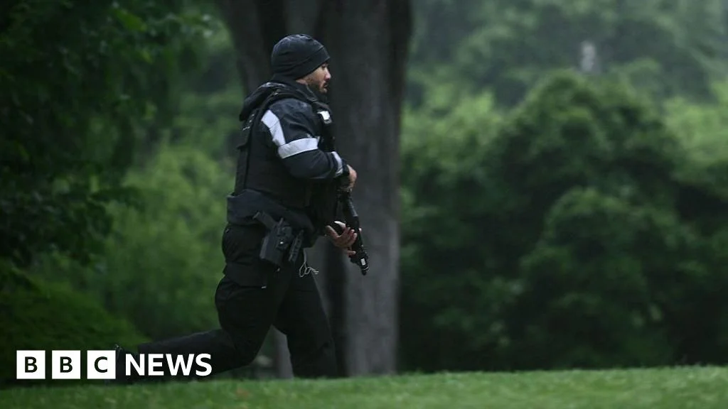Shots Near White House Prompt Reporters to Seek Cover