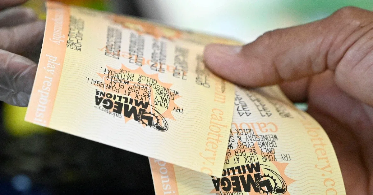 "Record-Breaking $1.13 Billion Jackpots Await Lucky Winners"