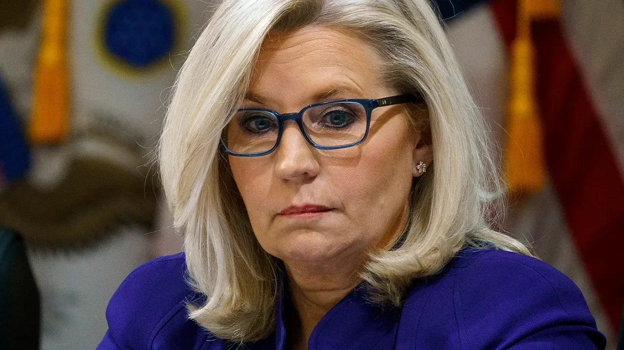 Liz Cheney's New Hampshire Ad Takes Aim at Trump.