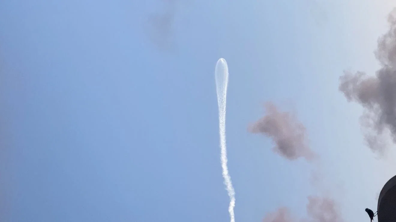 Dawn Jellyfish Clouds Sprout Over Florida After SpaceX Launch