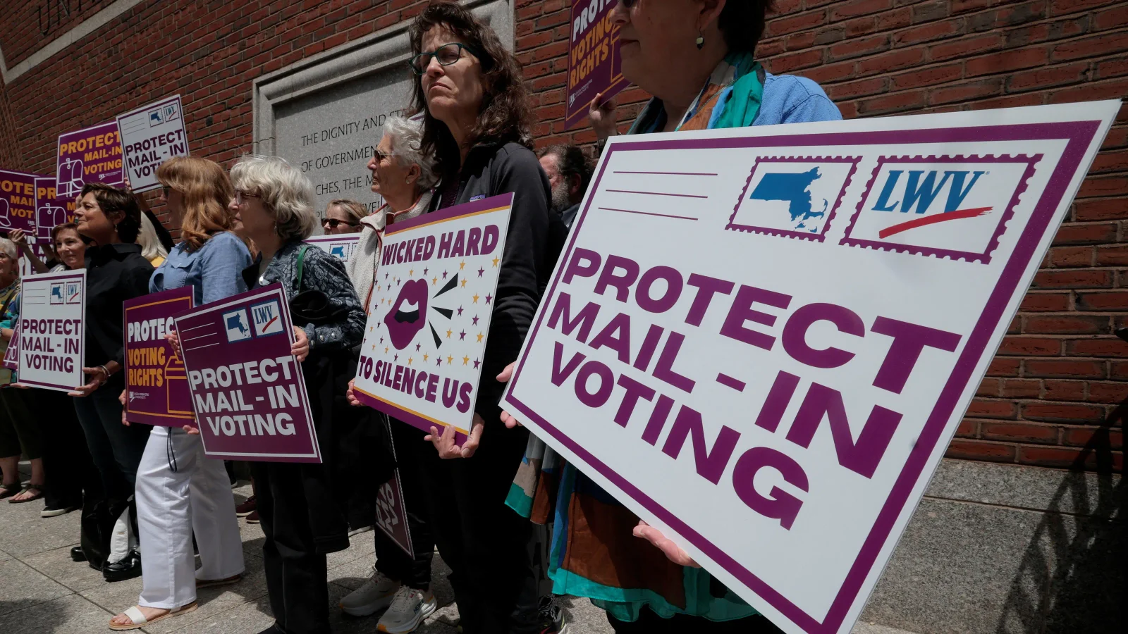Trump pushes to centralize federal control of elections before 2026 midterms
