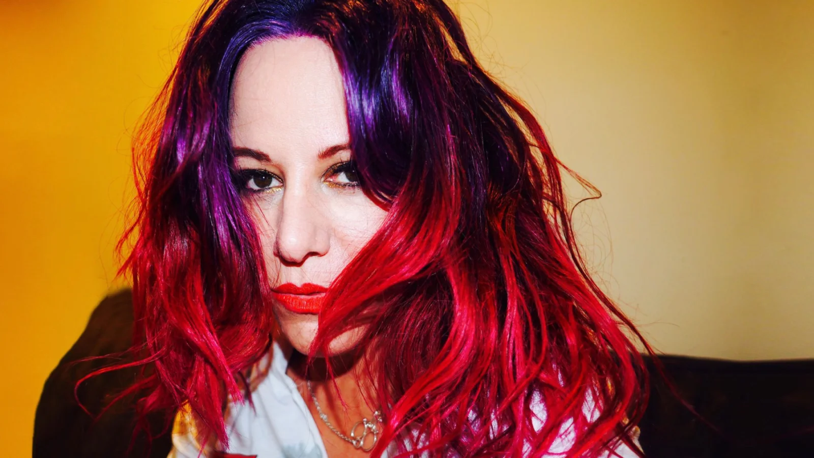 L7's Jennifer Finch Battles Brain Cancer, GoFundMe Launched