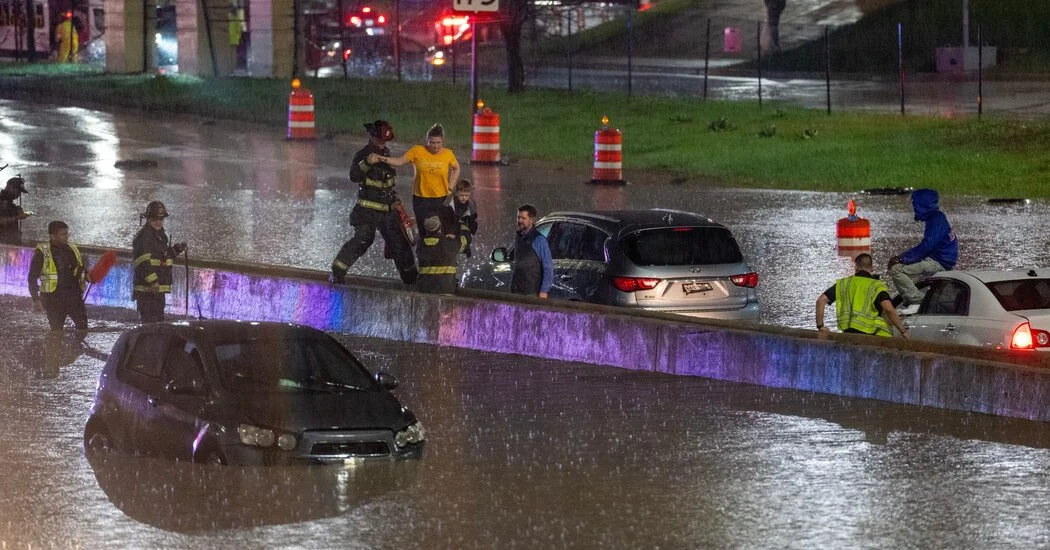 Milwaukee Freeway Closure Strands Drivers Amid Floodwaters