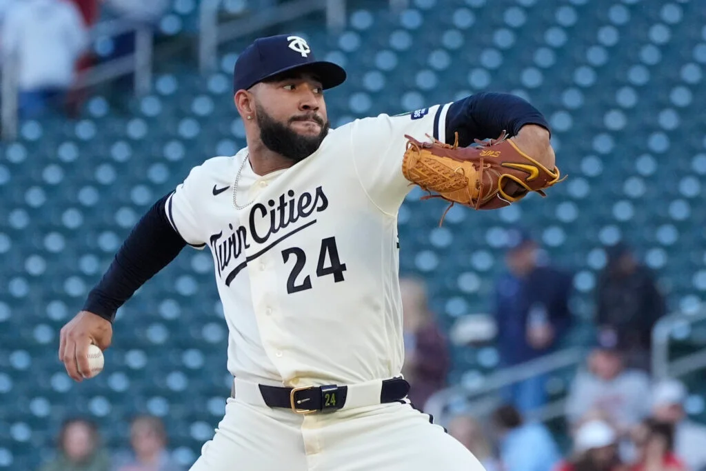 Twins designate Simeon Woods Richardson for assignment, eyes waiver route